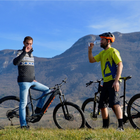 Electric mountain biking wine tour - Full day